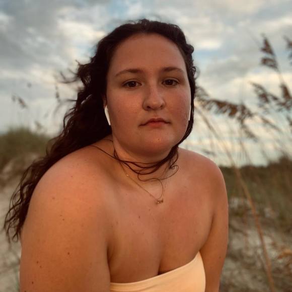 madeline_mayhut